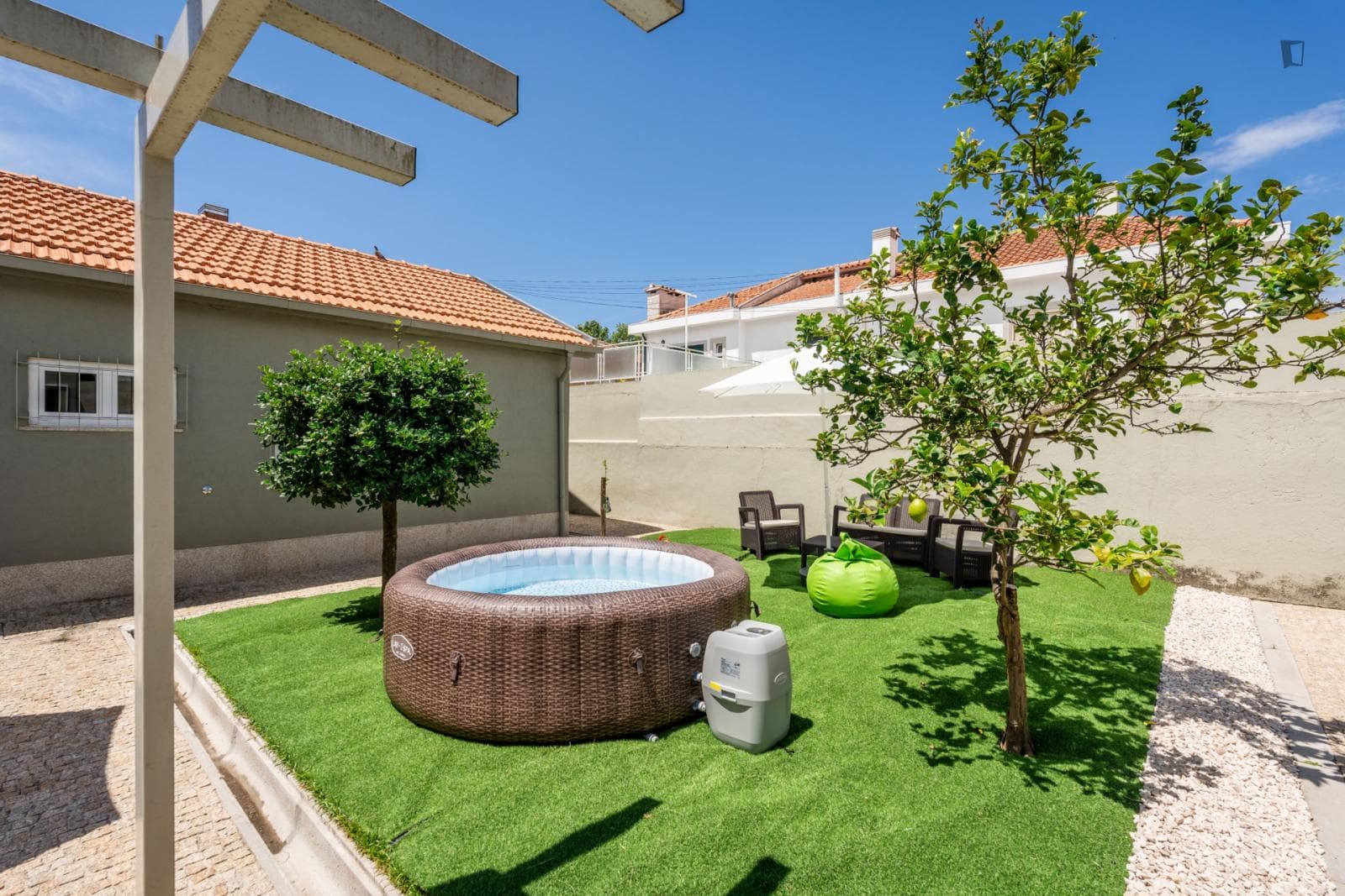 Lovely 3-bedroom flat in Paranhos photo 1