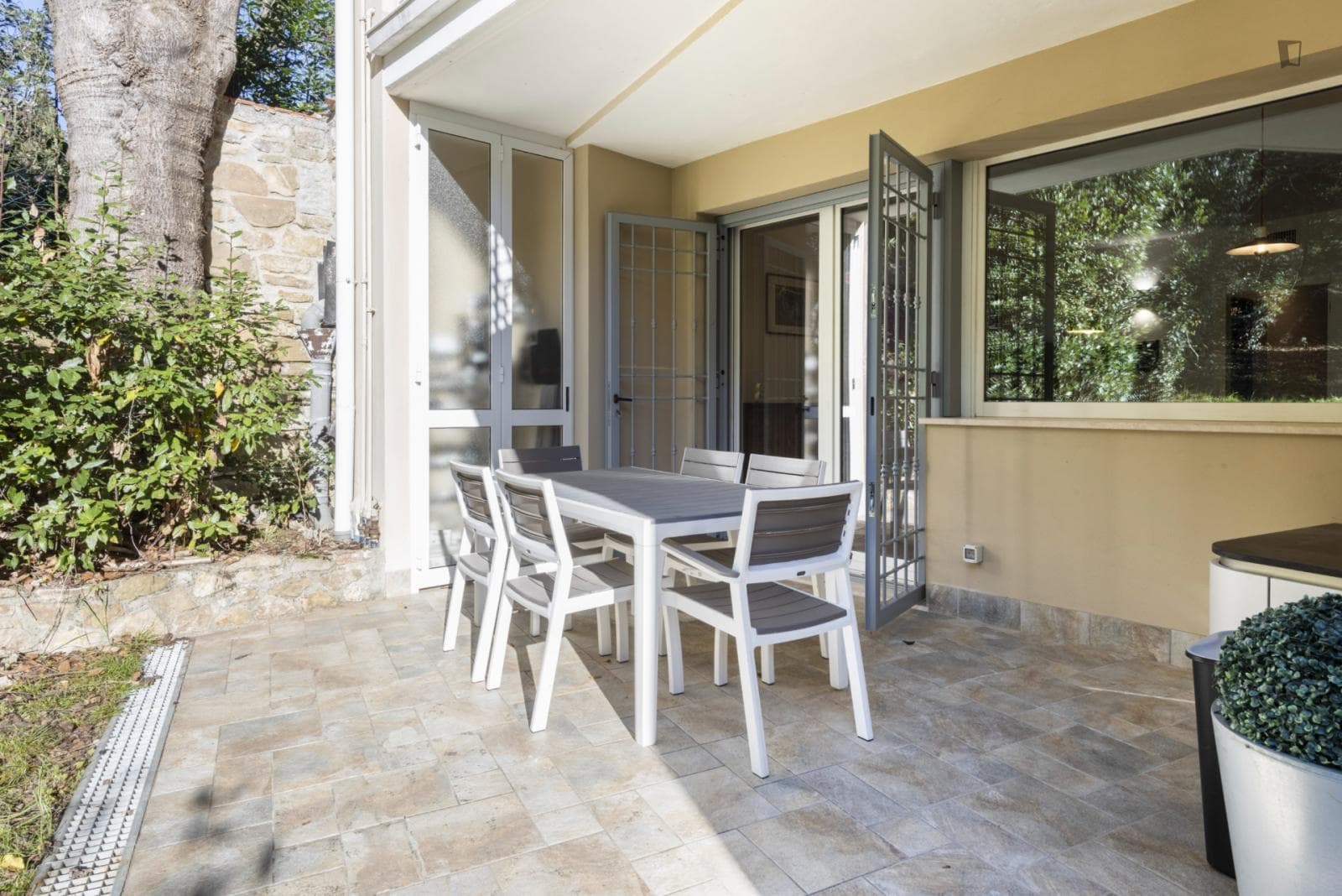 Lovely 3-bedroom flat in San Frediano photo 1