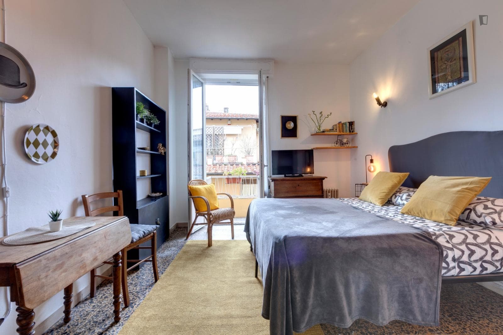 Property photo thumbnail