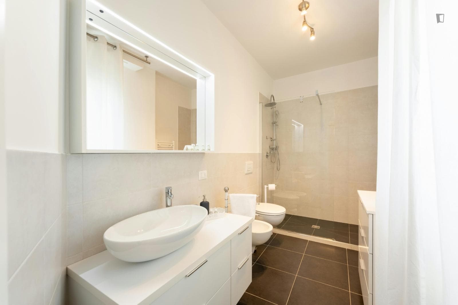 Modern 1-bedroom apartment in Santa Maria Novella photo 1