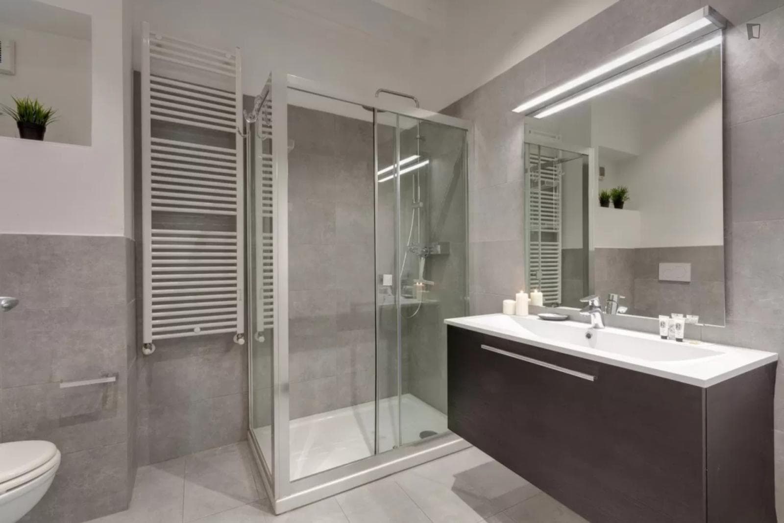 Snug 1-bedroom flat in the Duomo area photo 1
