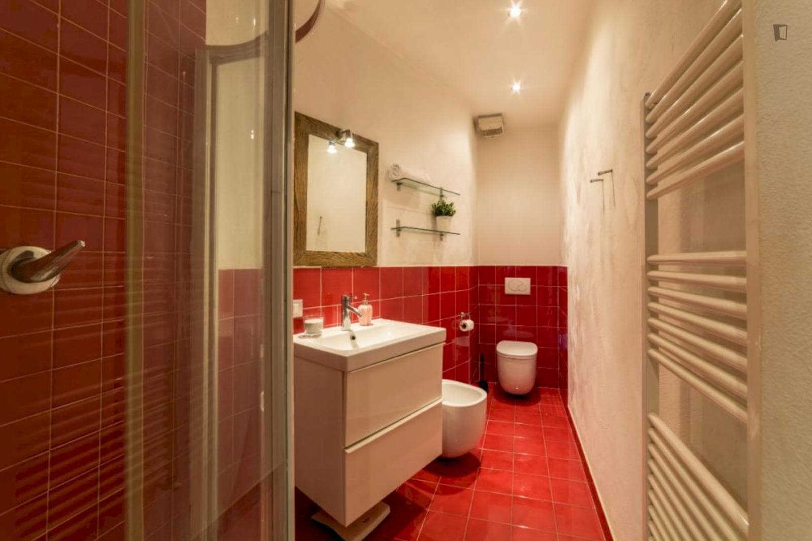 Bed in a spacious twin bedroom, in Ponte alle Mosse photo 1