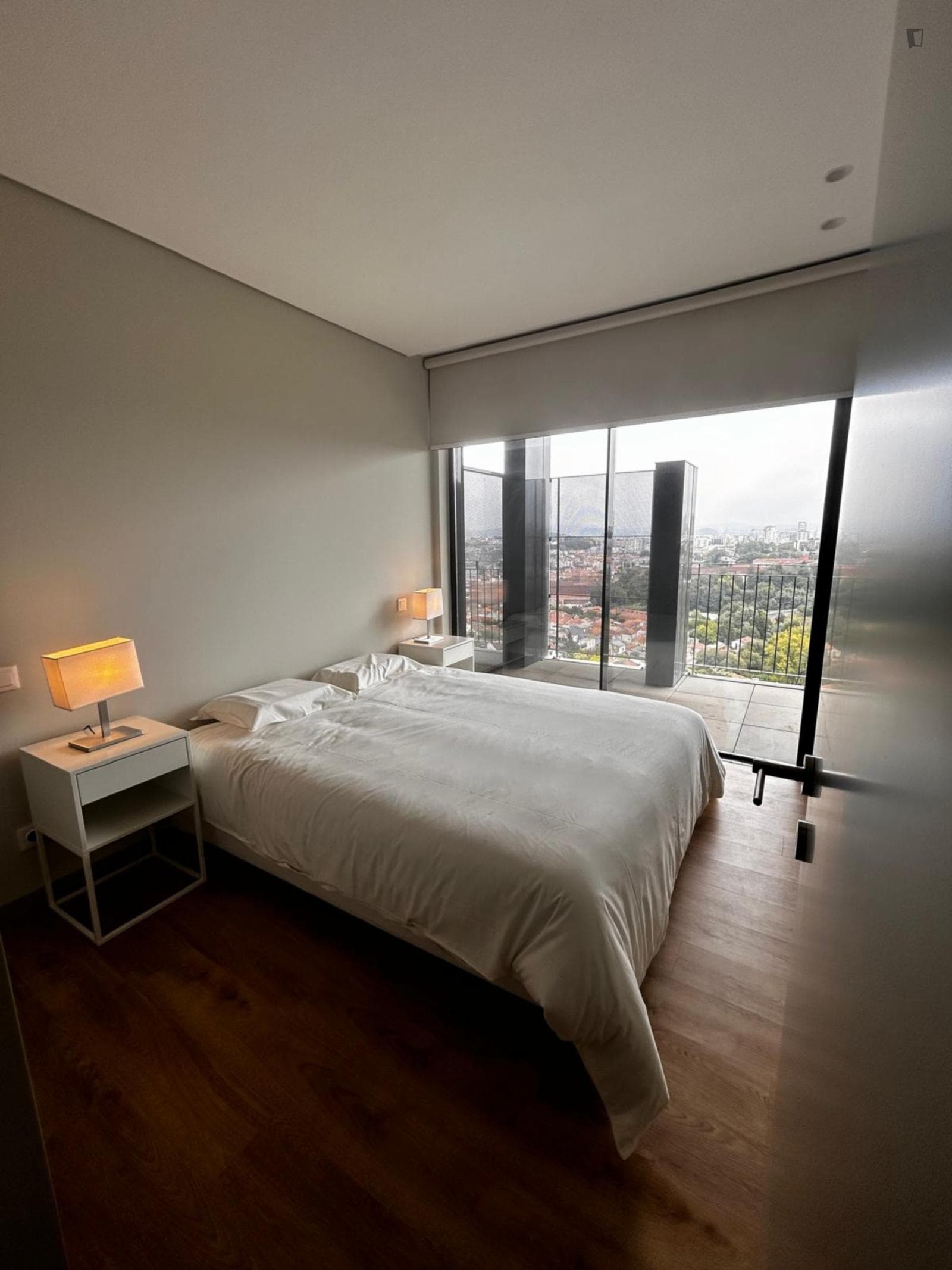 2-bedroom apartment, with outdoor area photo 1