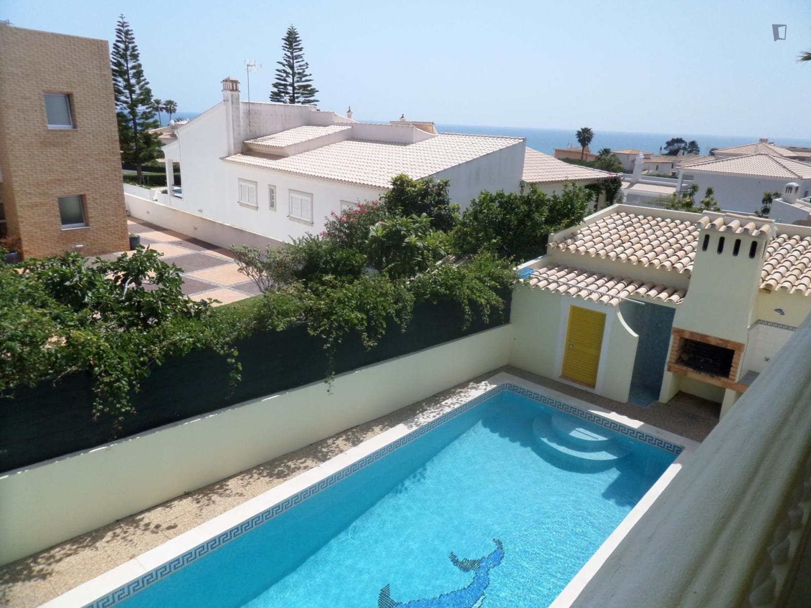 Attractive and sunny house in Guia photo 1