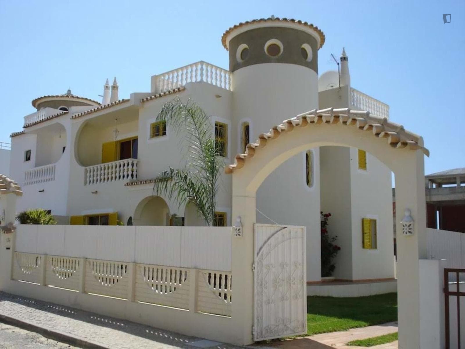 Property photo thumbnail