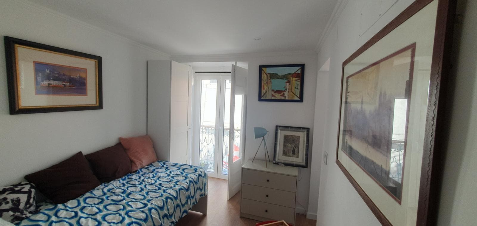 Appealing 3-bedroom apartment in Bairro Alto photo 1