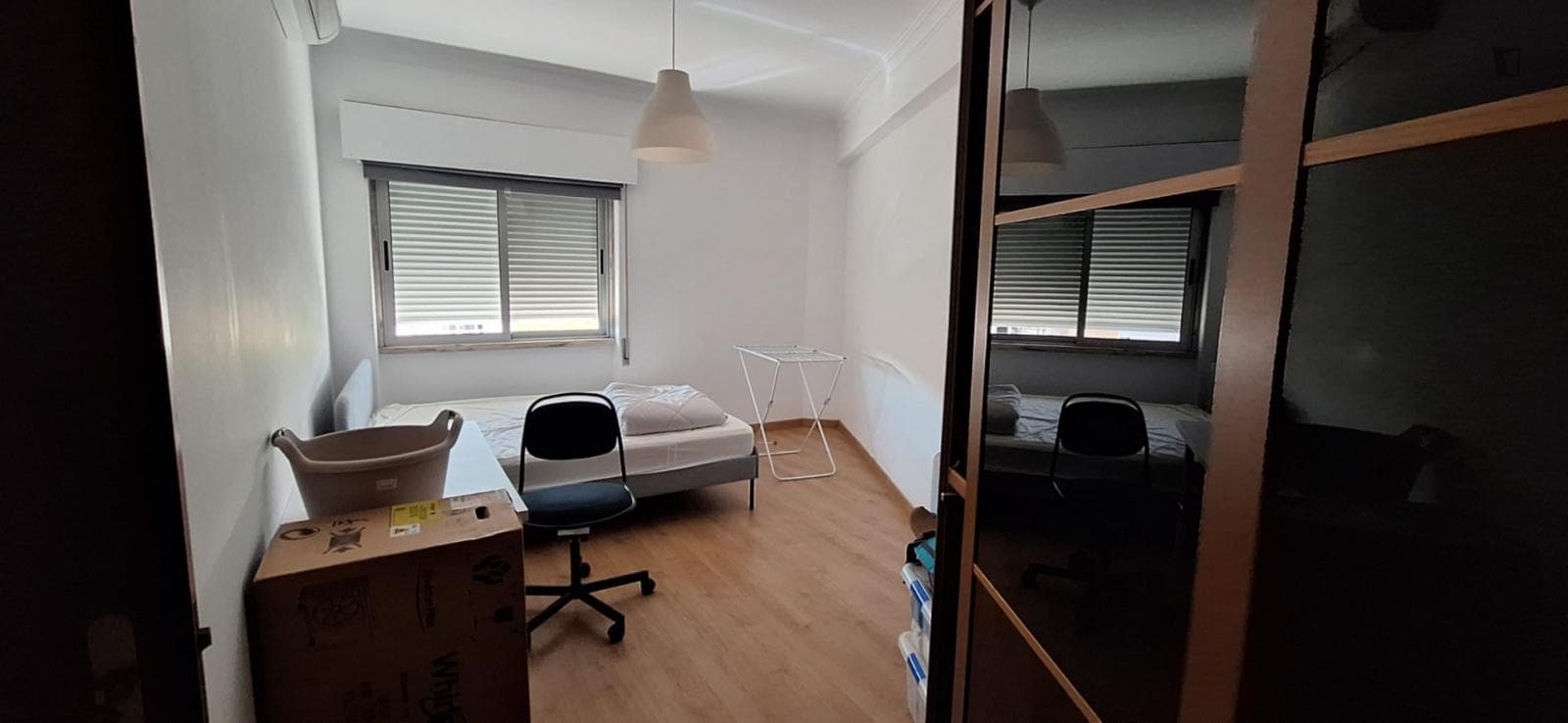 Very nice double bedroom in Caparica photo 1