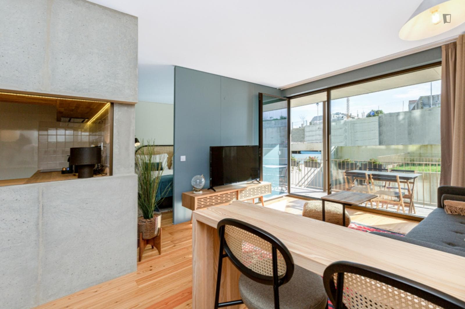 Property photo thumbnail