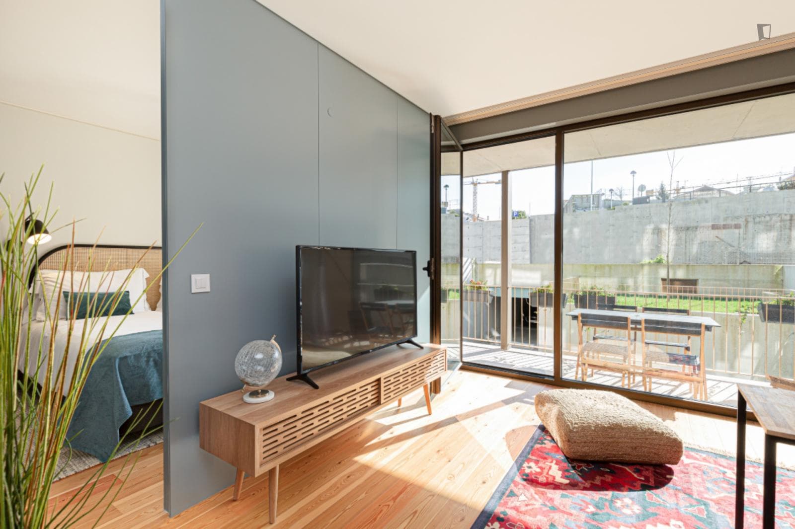 Sunny and modern 2-bedroom apartment in Bonfim photo 1