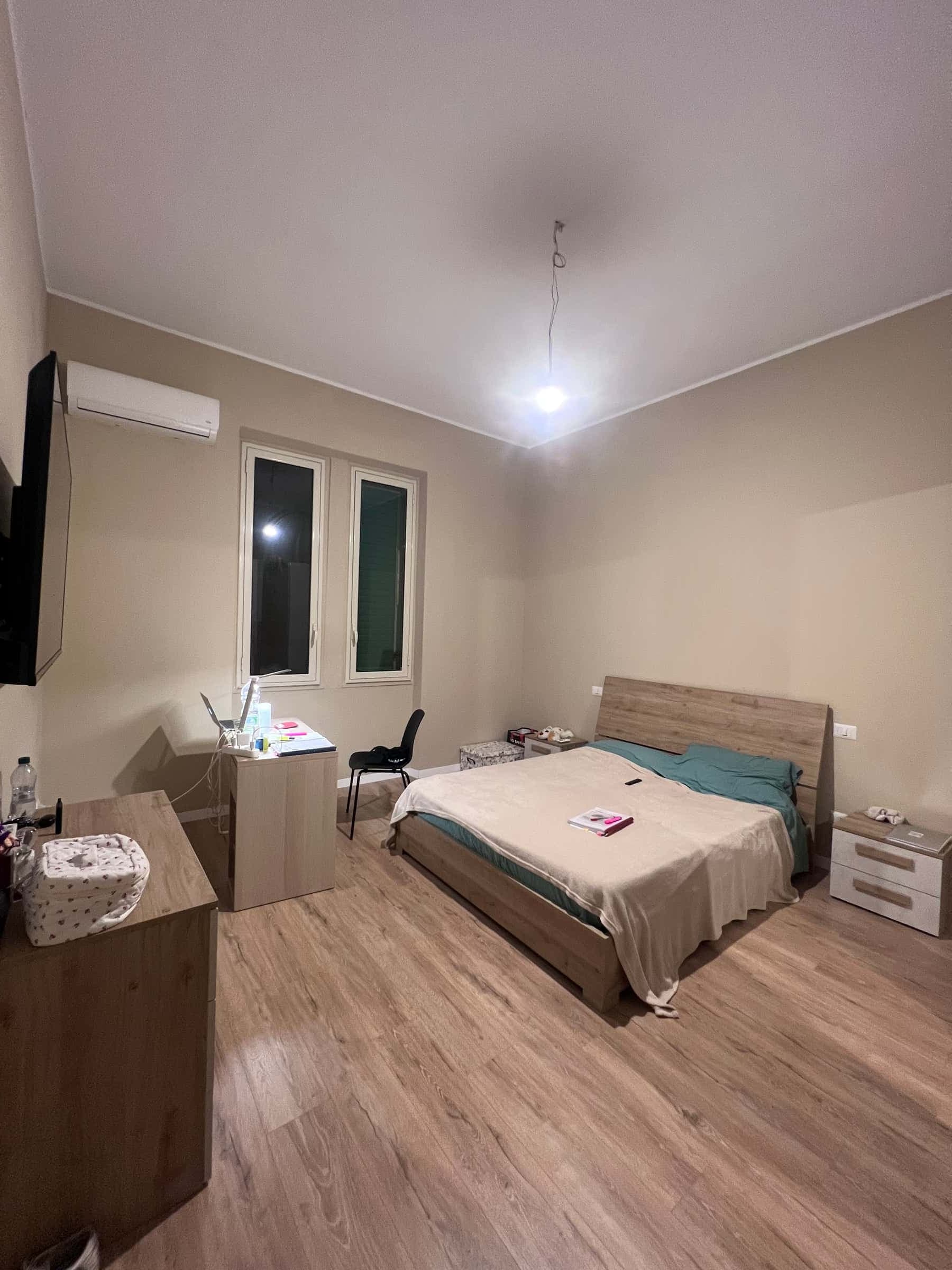 Room in Via Giuseppe Natoli, Messina for 16 m² with 3 bedrooms photo 1