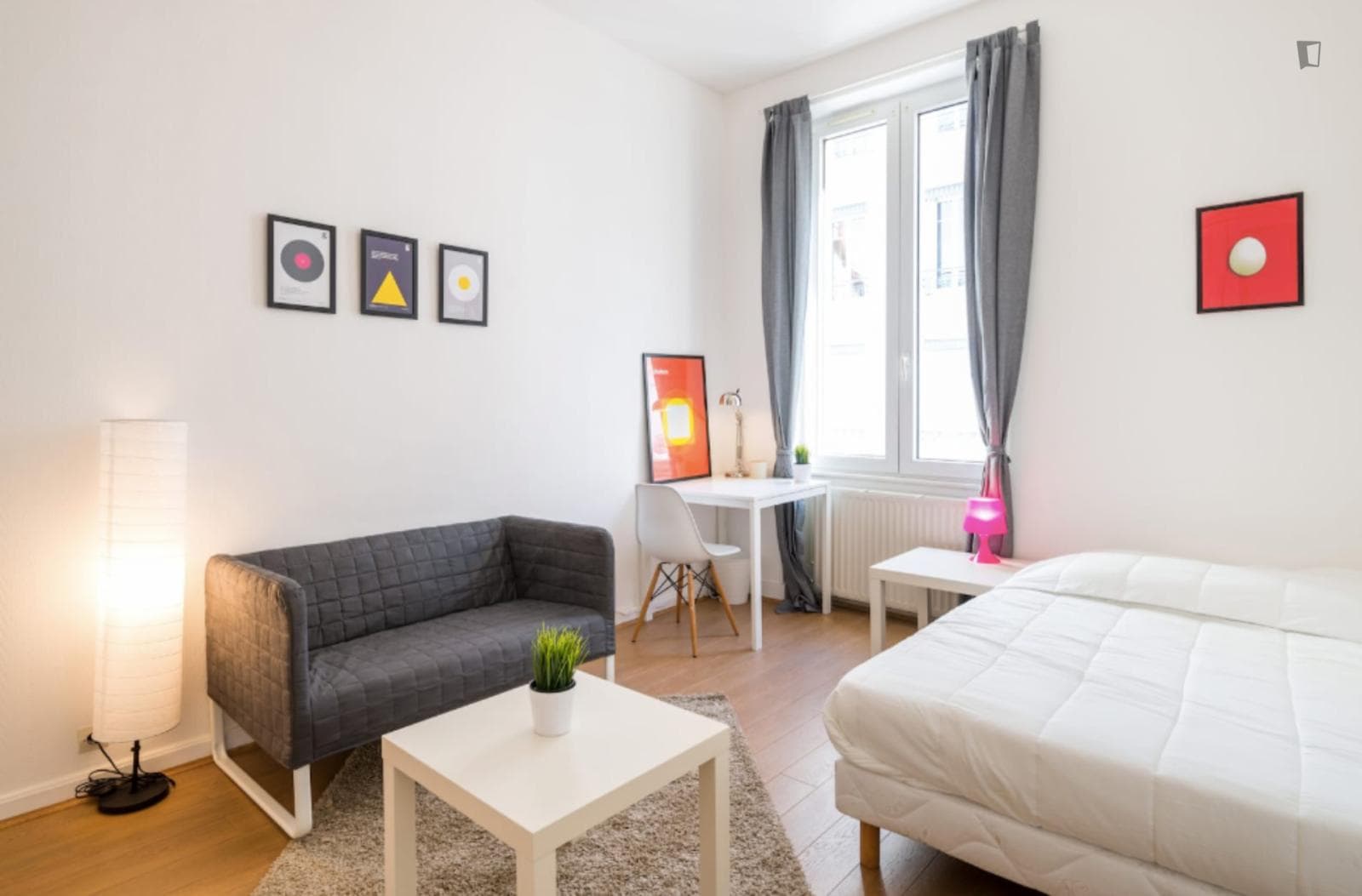 Property photo thumbnail