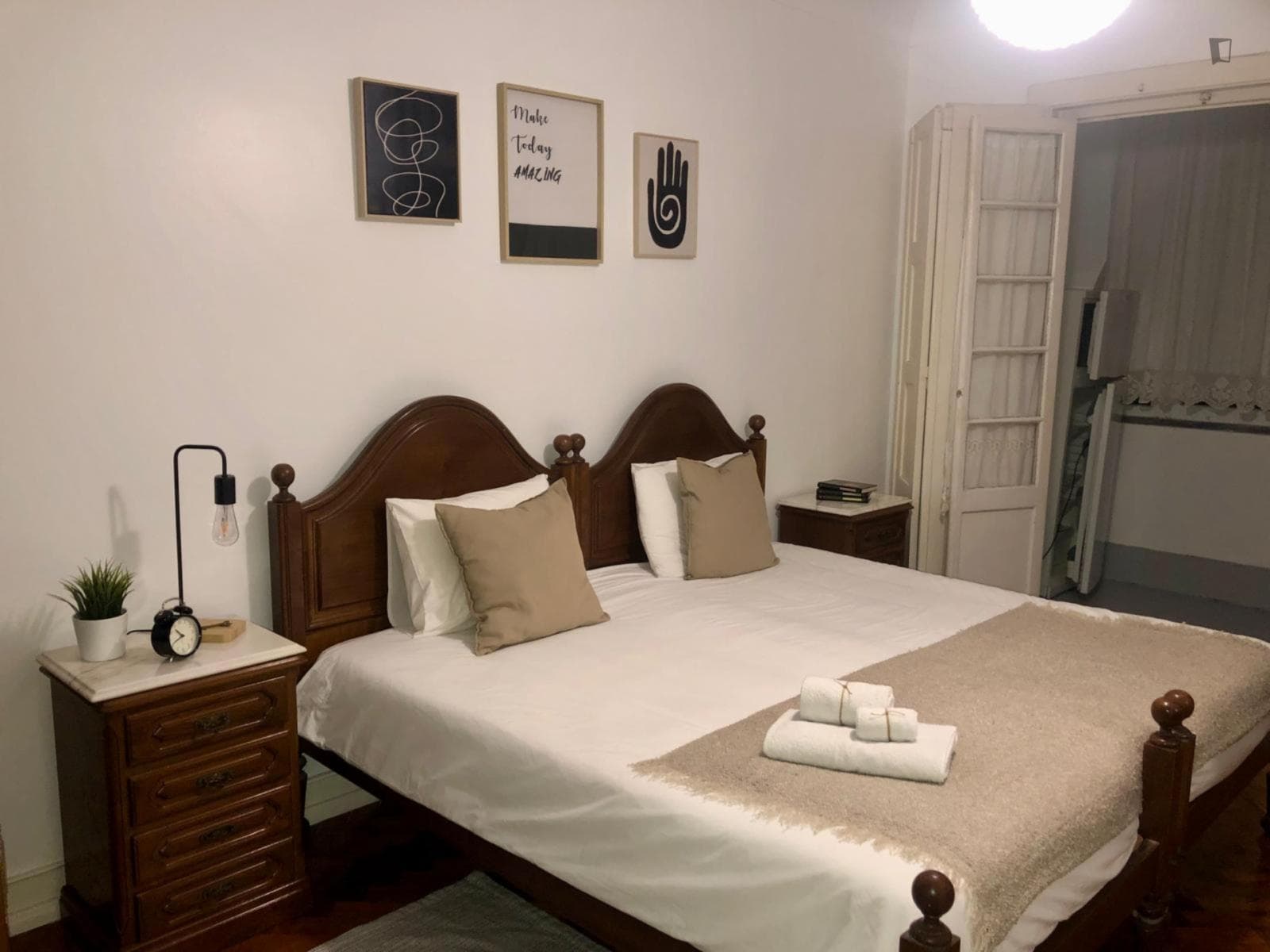 Tempting Twin Bedroom close to Arroios Metro photo 1
