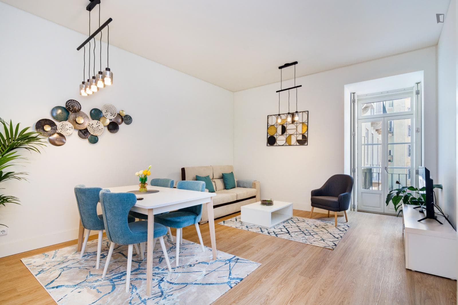 Property photo thumbnail