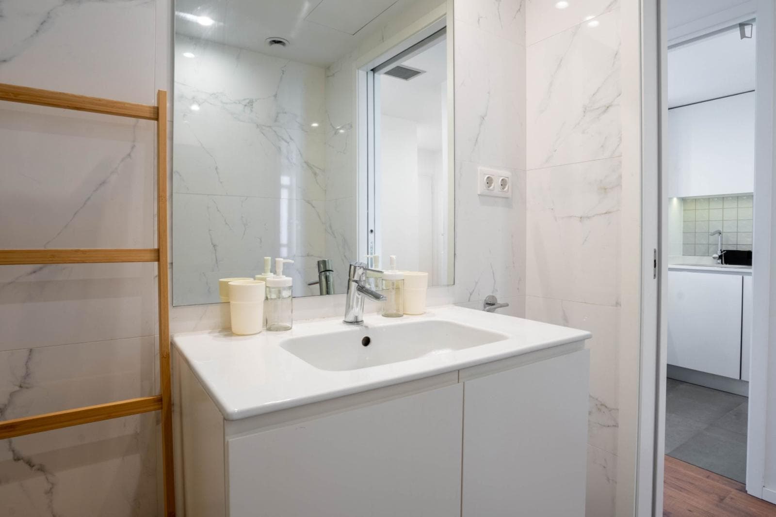 Beautiful 1-bedroom apartment in Bonfim photo 1