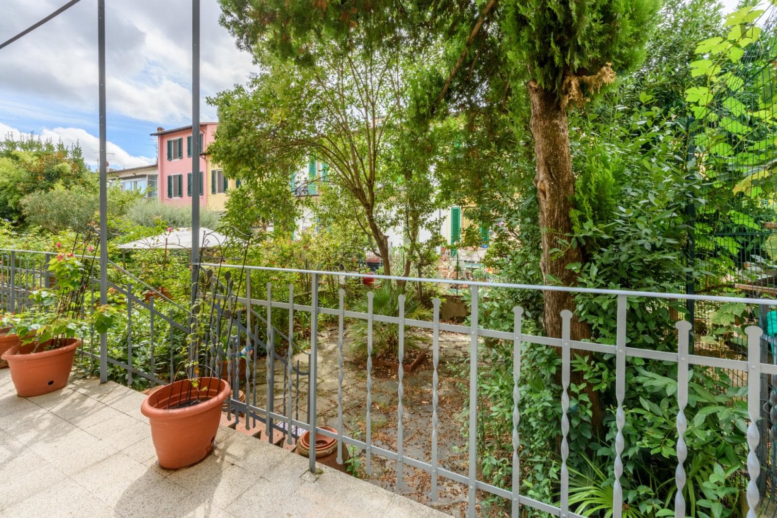 Classy 4-bedroom flat in Coverciano photo 1
