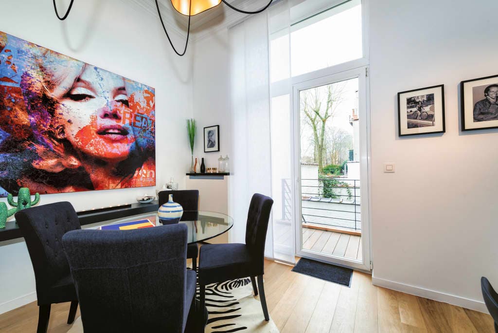 Elegant Two Bedrooms Duplex with Wooden Terrace – Quartier Vleurgat photo 1