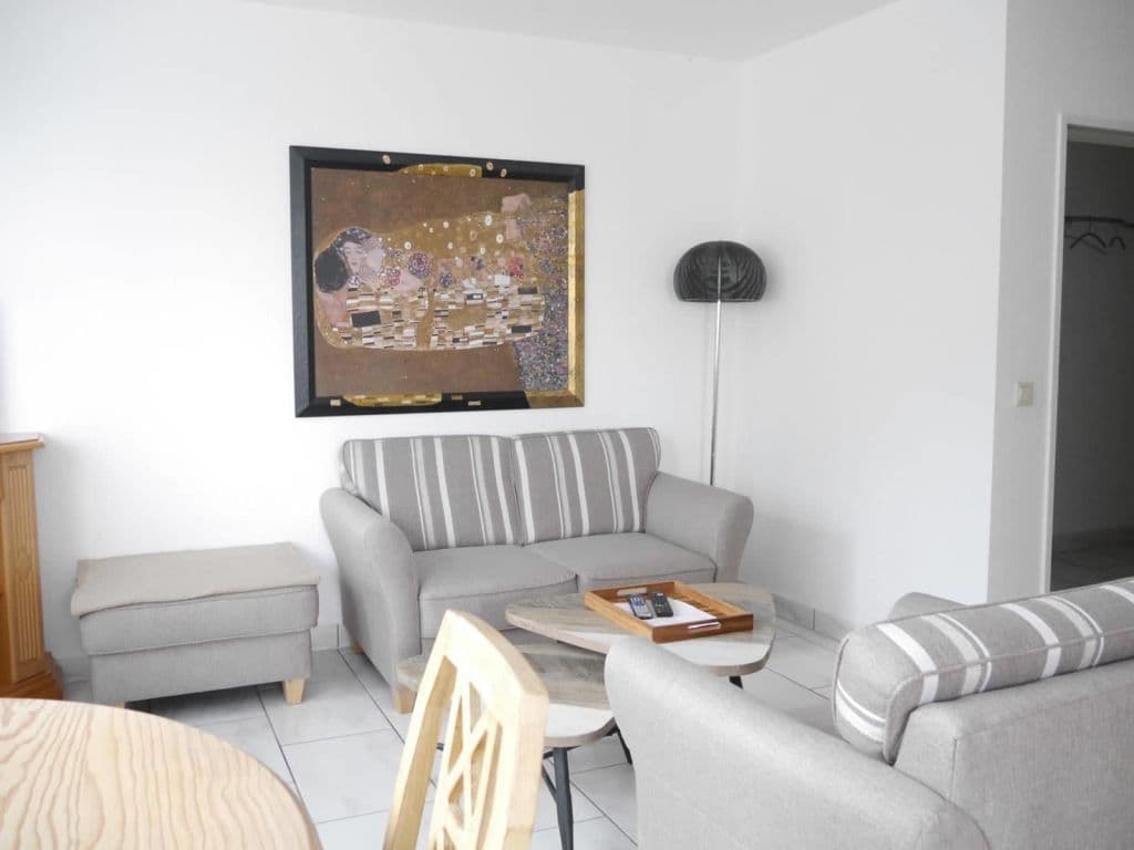 Nice apartment in a modern complex with elevator - central and close to the city in Wuppertal photo 1
