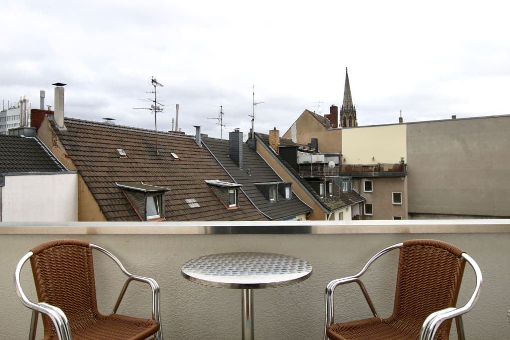 Beautiful and bright apartment in the heart of Cologne photo 1