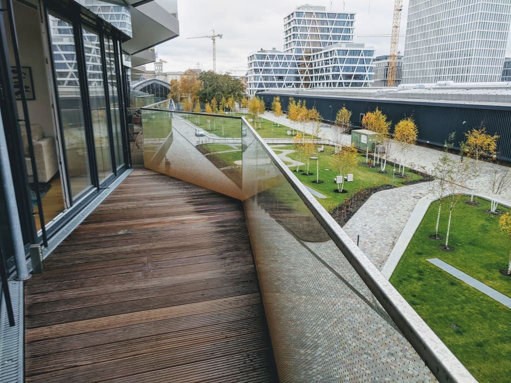 designer condo@MITTE city center high-level privacy & concierge service photo 1