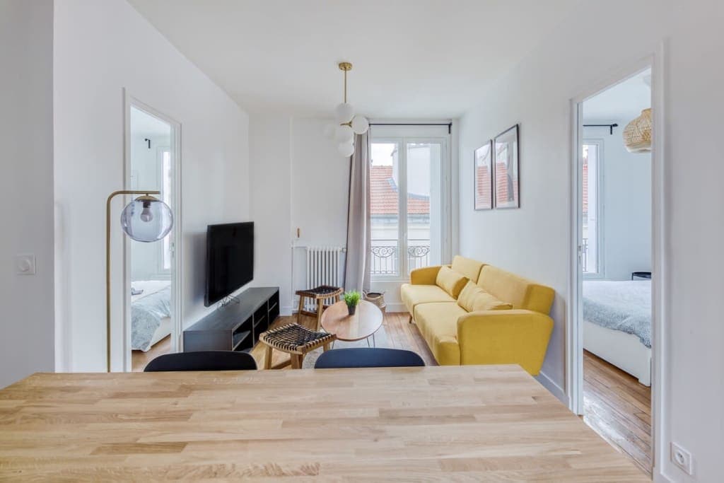 3 bedroom apartment in the 16th - Civil lease photo 1