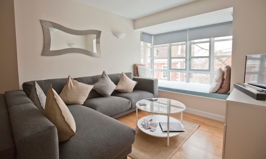 Toothbrush Apartments - 2 bed 2 bath Apartment in Central Ipswich, with parking photo 1