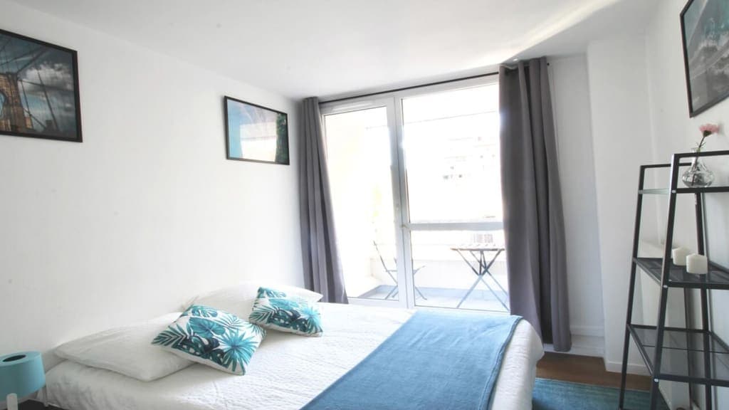 Luminous and cosy room - 11m² - NTR8 photo 1