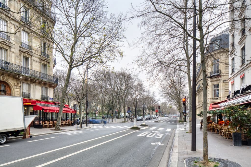 Chic Arc de Triomphe 1BR Duplex w/ Loft, near Shops photo 1