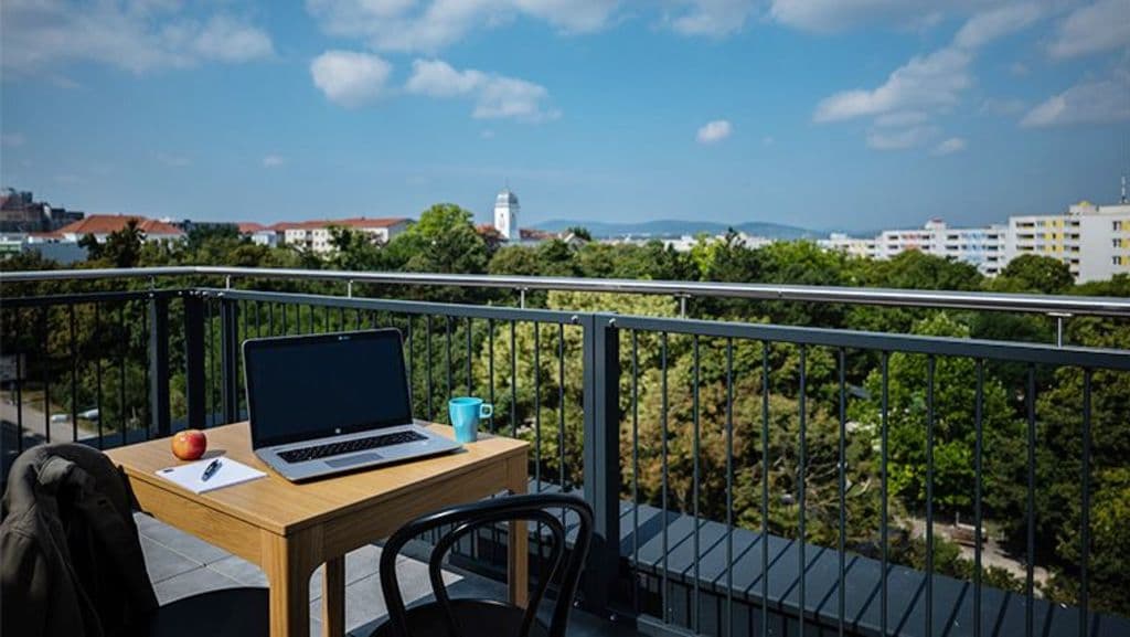 Beautiful studio with balcony photo 1