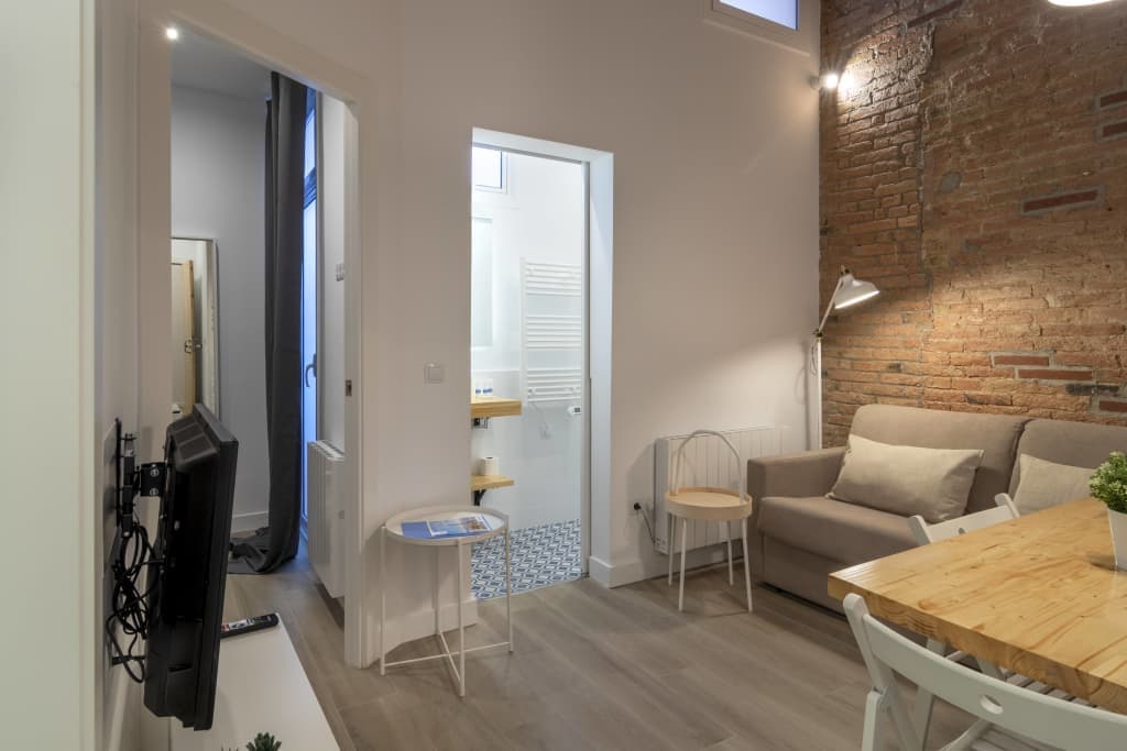 Small apartment in Hospitalet with 1 bedroom photo 1