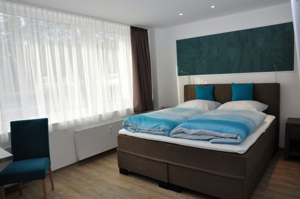 Modern apartment with bus connection to the airport photo 1