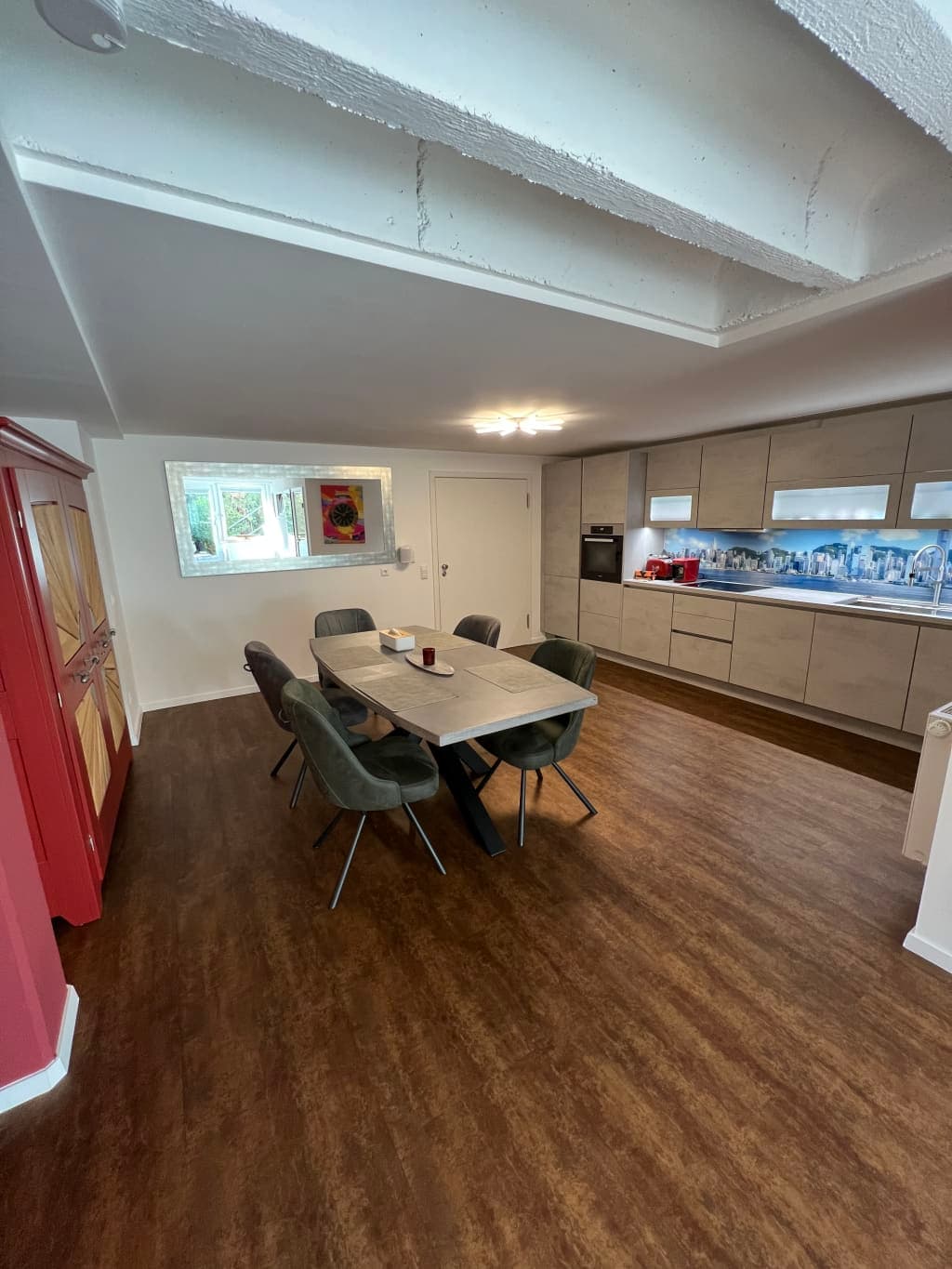 Spacious and luxurious studio photo 1