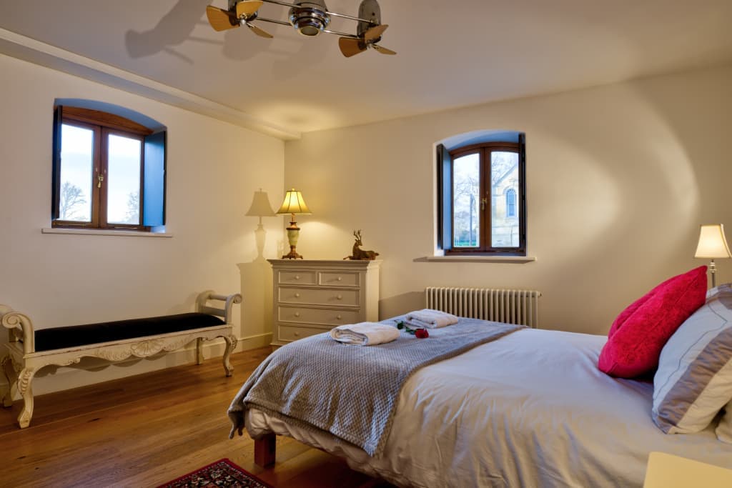 Luxury 2 Bed Stamford Centre Apartment - The Old Seed Mill photo 1