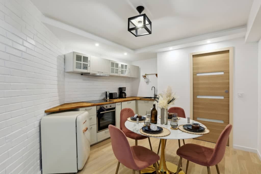 New & Stylish 1 Bdr Flat with A/C-Trendy Paris 11 photo 1