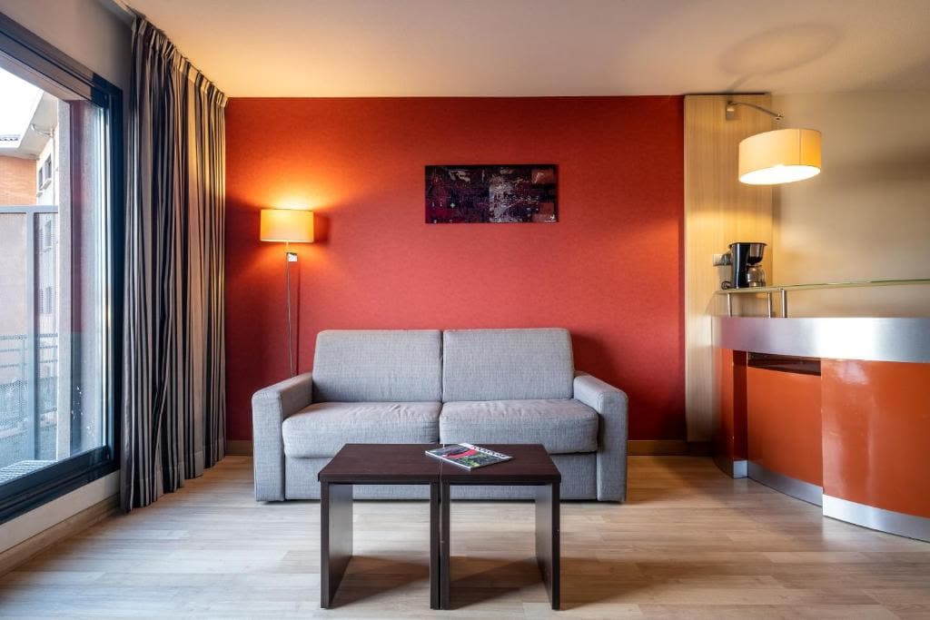 One bedroom apartment in Toulouse photo 1