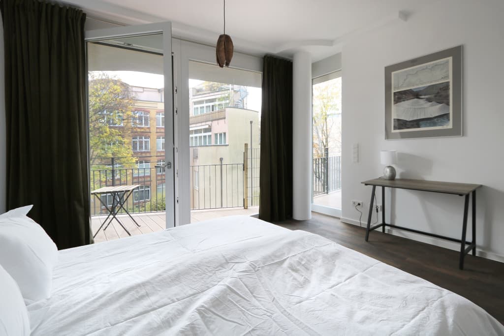 Brand new design apartment between Mitte and Kreuzberg photo 1