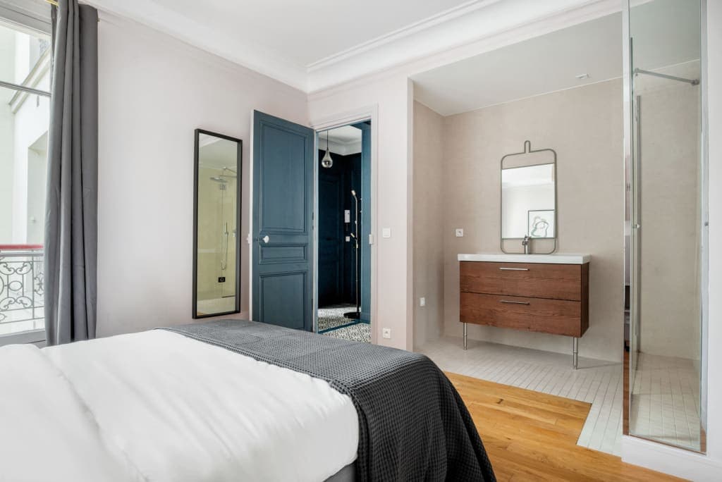 Ternes 1br, nr restaurants & attractions photo 1