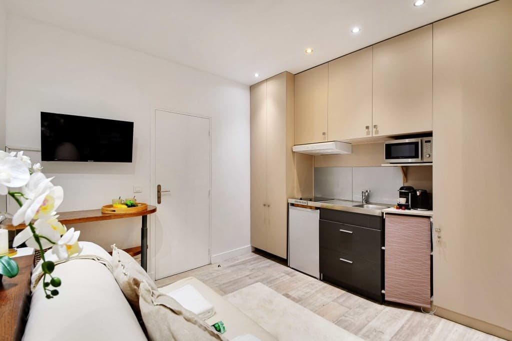 Charming studio Neuilly-sur-Seine photo 1