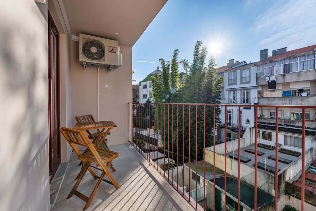 Well equipped, comfortable and quiet apartment, located in Bonfim neighbourhood photo 1