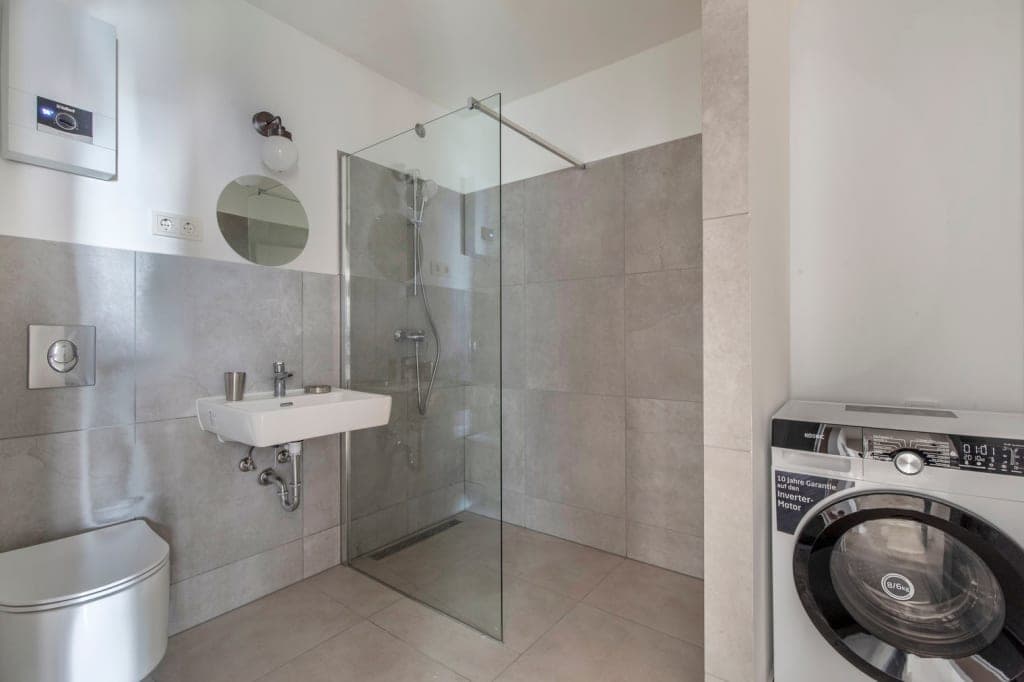Mitte, fully furnished & equipped photo 1