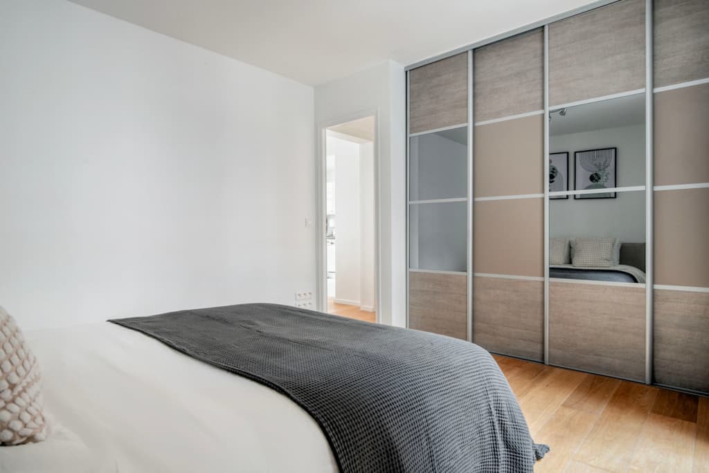 Batignolles, close to parks & dining photo 1