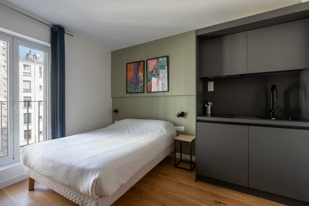 House of 348 m2 in coliving near Lille - 16 bedrooms photo 1