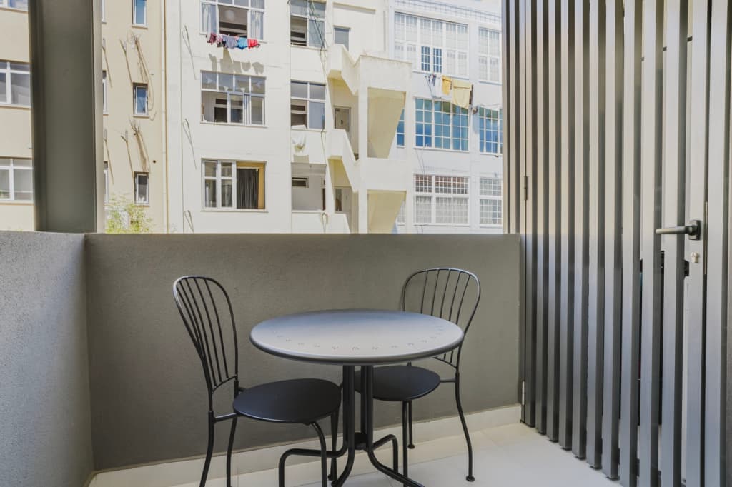 Avenidas Novas, a/c, balcony, w/d photo 1