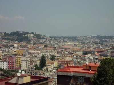 OSPITARE IN FAMIGLIA A NAPOLI photo 1
