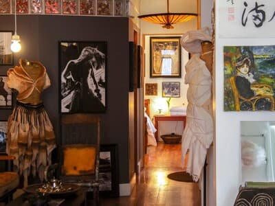 ⁛ Chambre dans un studio d'artistes photo 1