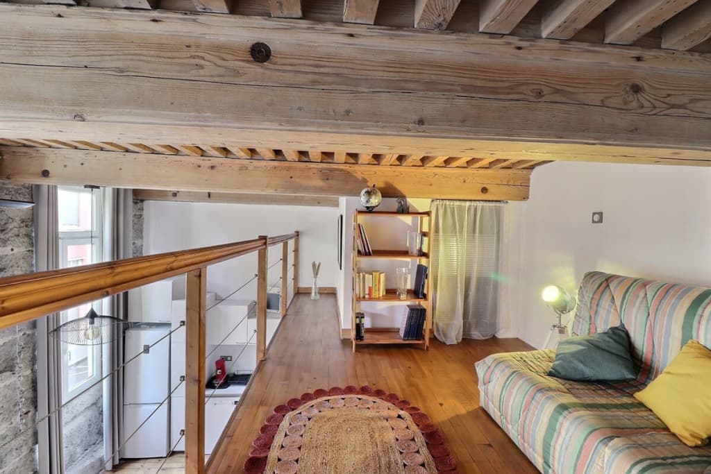 Le Chariot d'Or - Beautiful T3 Apartment, Croix-Rousse - Lyon 4th. photo 1