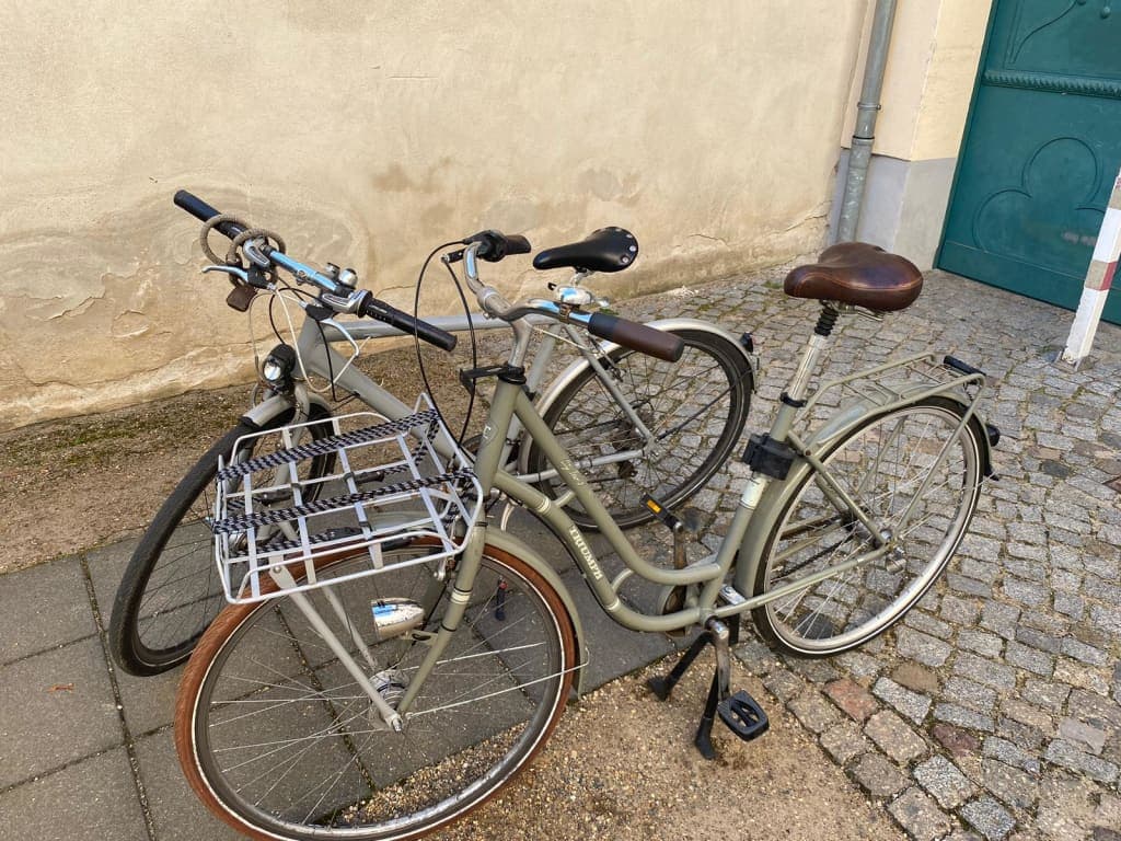 2-room apartment with balcony & bicycles at Sanssouci Park photo 1