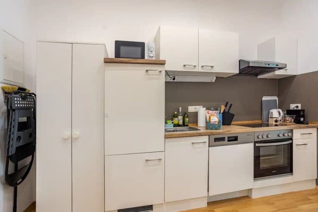 City Studio Apartment incl. garage space photo 1