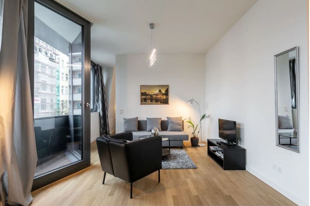 Modern apartment in a fantastic location photo 1