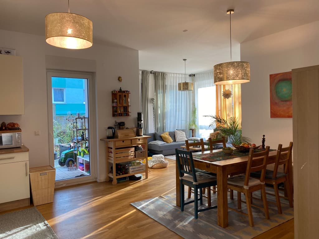 Beautiful family base for new movers in F'shain/L-berg, Berlin photo 1