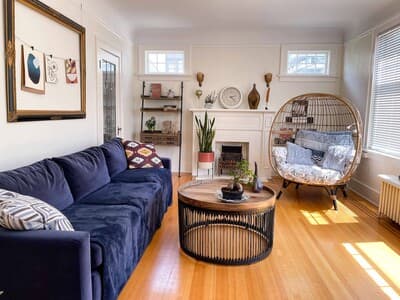 1 furnished room for rent west end! photo 1